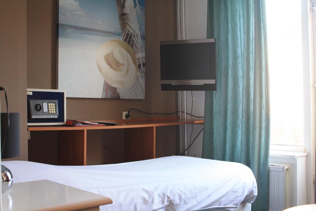 Hotel Zee En Duin Katwijk aan Zee Bilik gambar